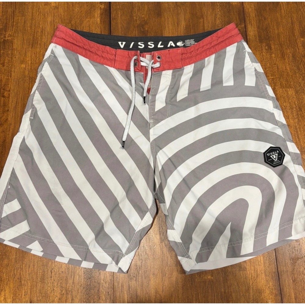 Vissla Board Shorts Upcycled Coconut Stretch 31 Grey Red Stripe Surf Retro